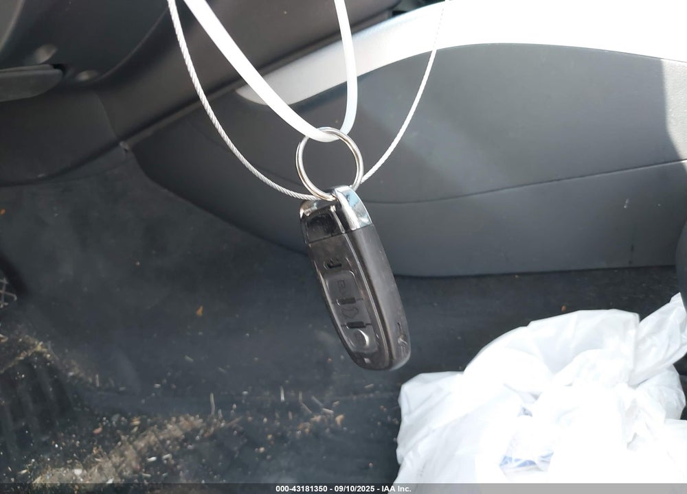 2012 AUDI A5 VIN: WAULFAFR9CA042640