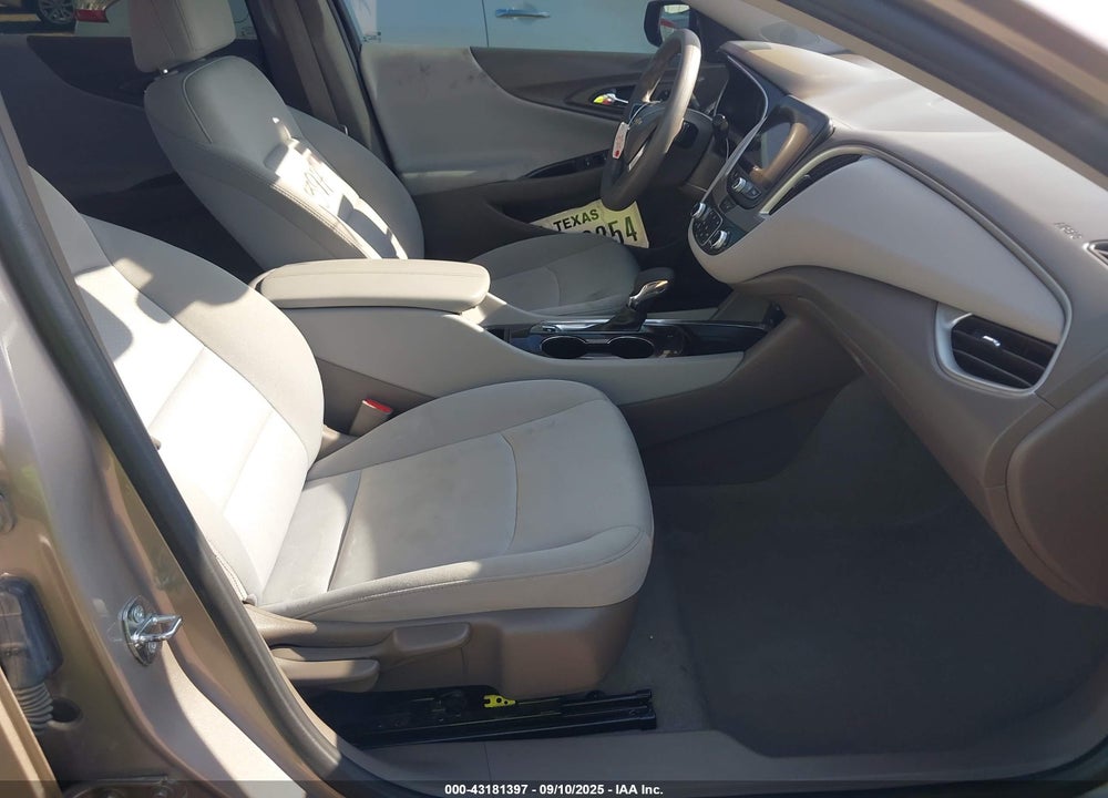 2022 CHEVROLET MALIBU FWD LT VIN: 1G1ZD5ST2NF152407