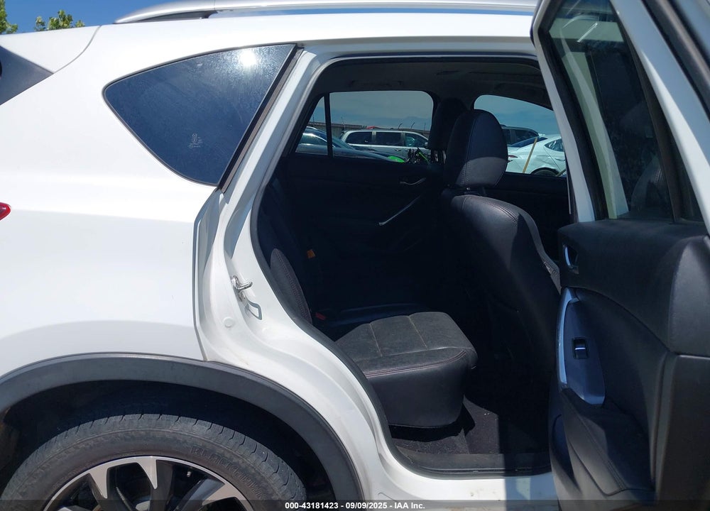 2016 MAZDA CX-5 VIN: JM3KE2DY1G0671068