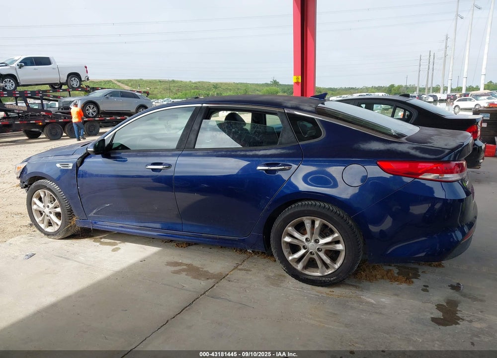 2016 KIA OPTIMA VIN: 5XXGU4L37GG009741