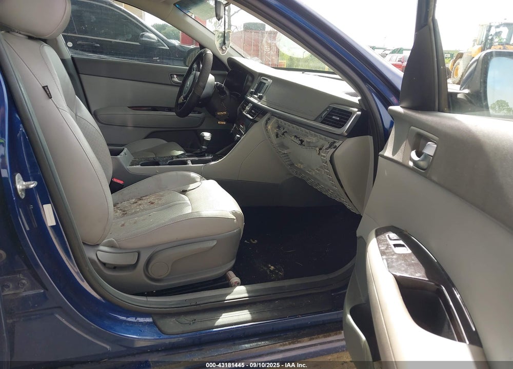 2016 KIA OPTIMA VIN: 5XXGU4L37GG009741