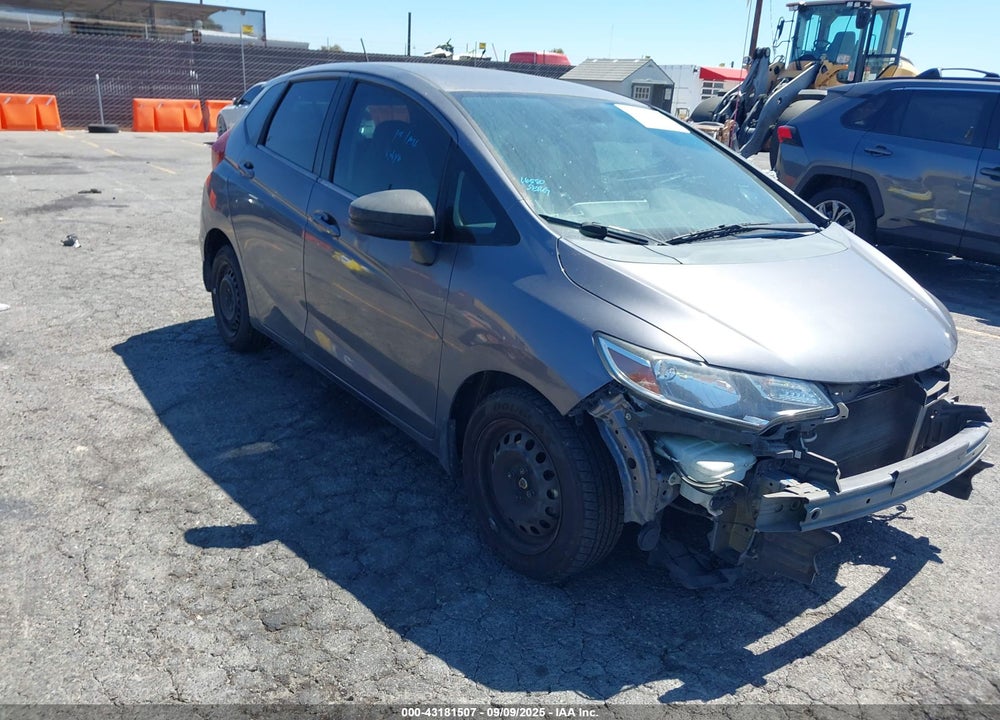 2018 HONDA FIT LX VIN: 3HGGK5H44JM729969