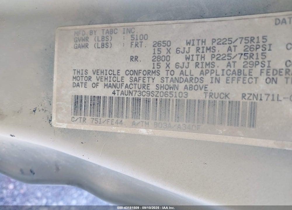 1995 TOYOTA TACOMA XTRACAB VIN: 4TAUN73C9SZ065103