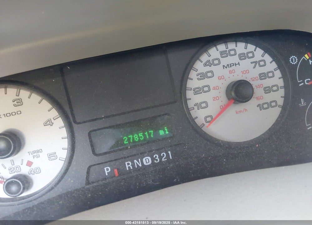 2005 FORD F-350 LARIAT/XL/XLT VIN: 1FTWW33P65EA42167
