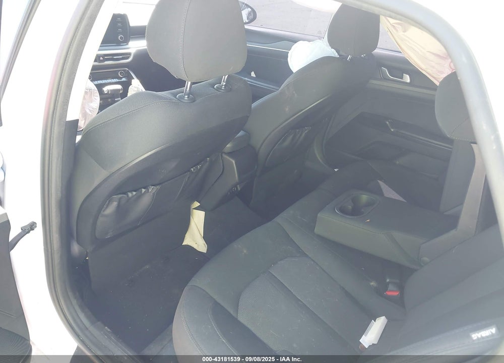 2022 KIA K5 LXS VIN: 5XXG14J27NG118362
