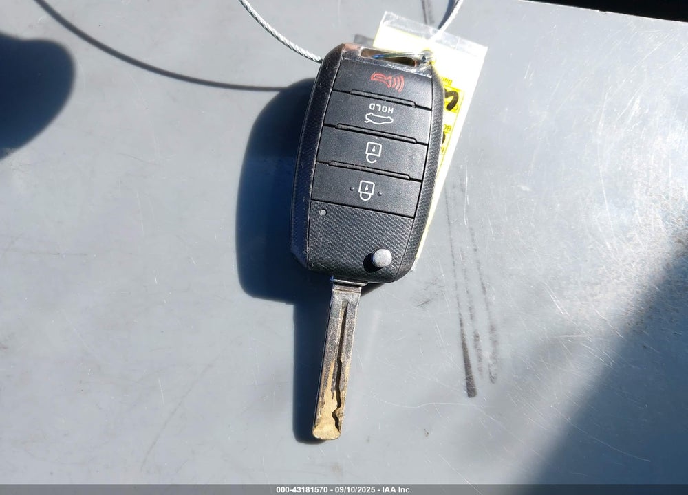 2015 KIA OPTIMA VIN: KNAGM4A76F5617398