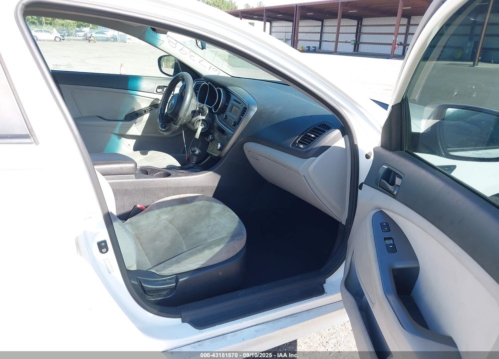 2015 KIA OPTIMA VIN: KNAGM4A76F5617398