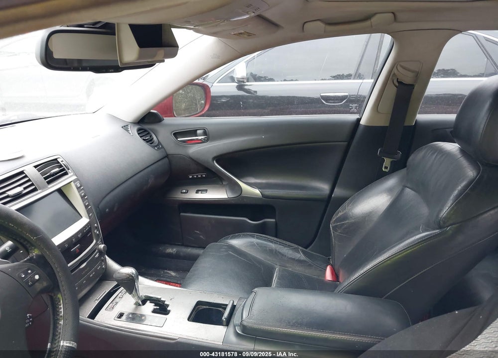 2006 LEXUS IS 350 VIN: JTHBE262565003856