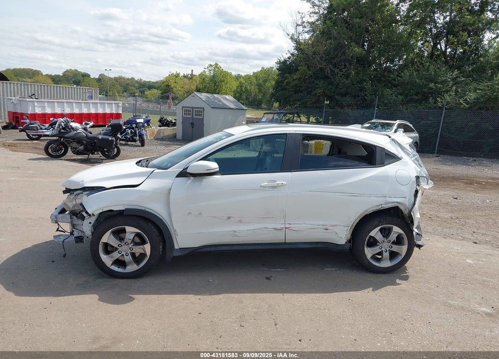 2017 HONDA HR-V VIN: 3CZRU6H75HM727976