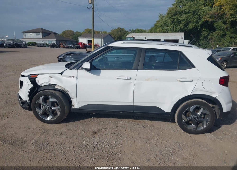 2024 HYUNDAI VENUE SEL VIN: KMHRC8A35RU323919