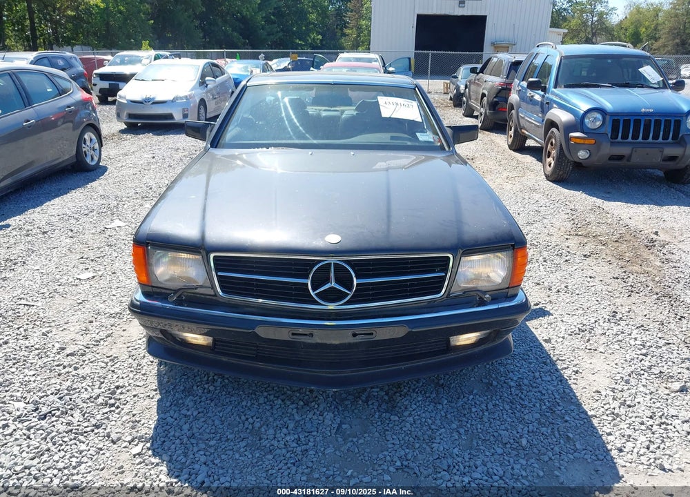 1985 MERCEDES-BENZ 560SEC VIN: WDB1260441A174795