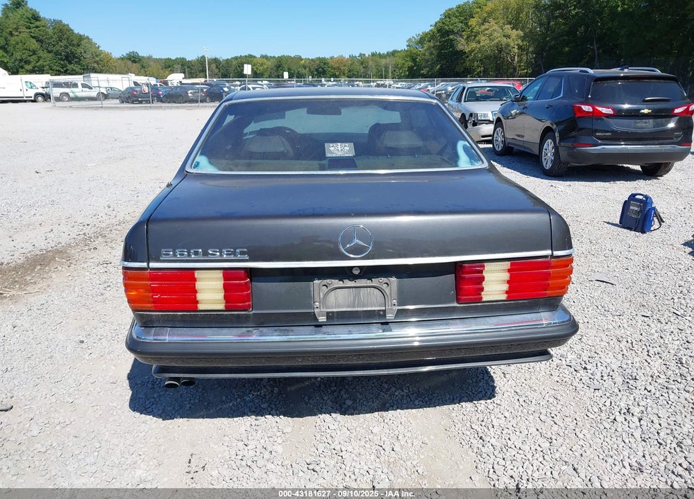 1985 MERCEDES-BENZ 560SEC VIN: WDB1260441A174795