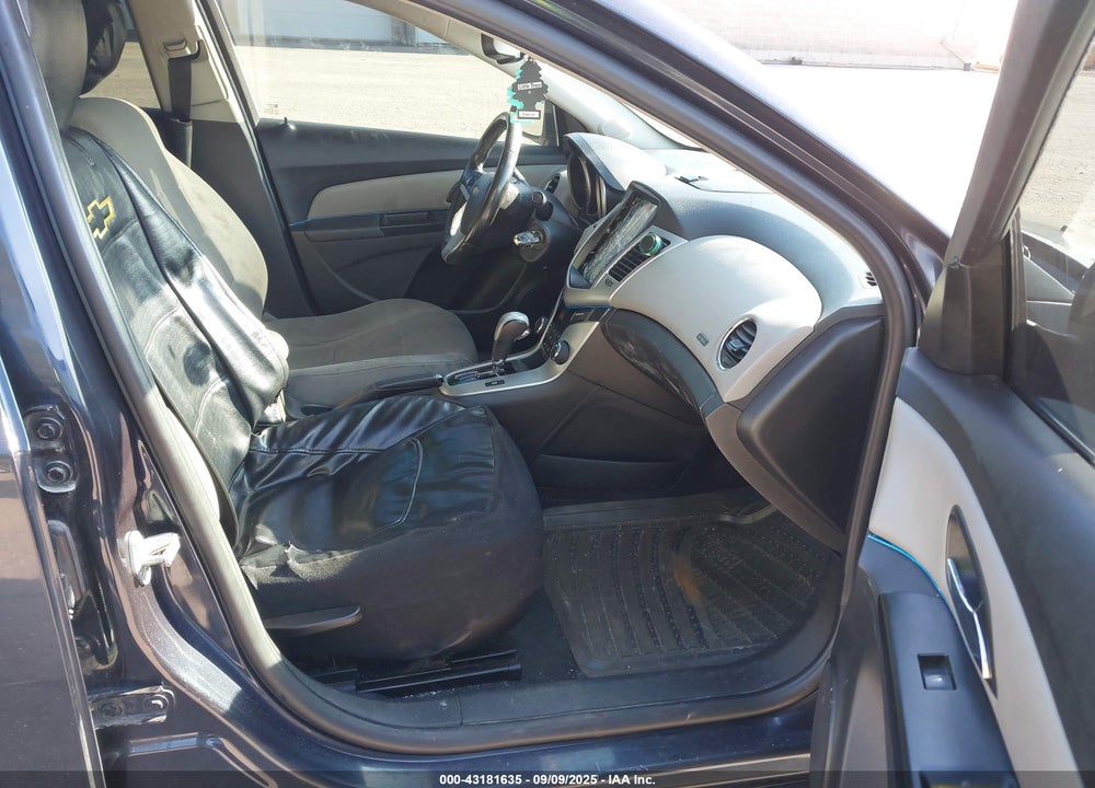 2014 CHEVROLET CRUZE 1LT AUTO VIN: 1G1PC5SB2E7303936