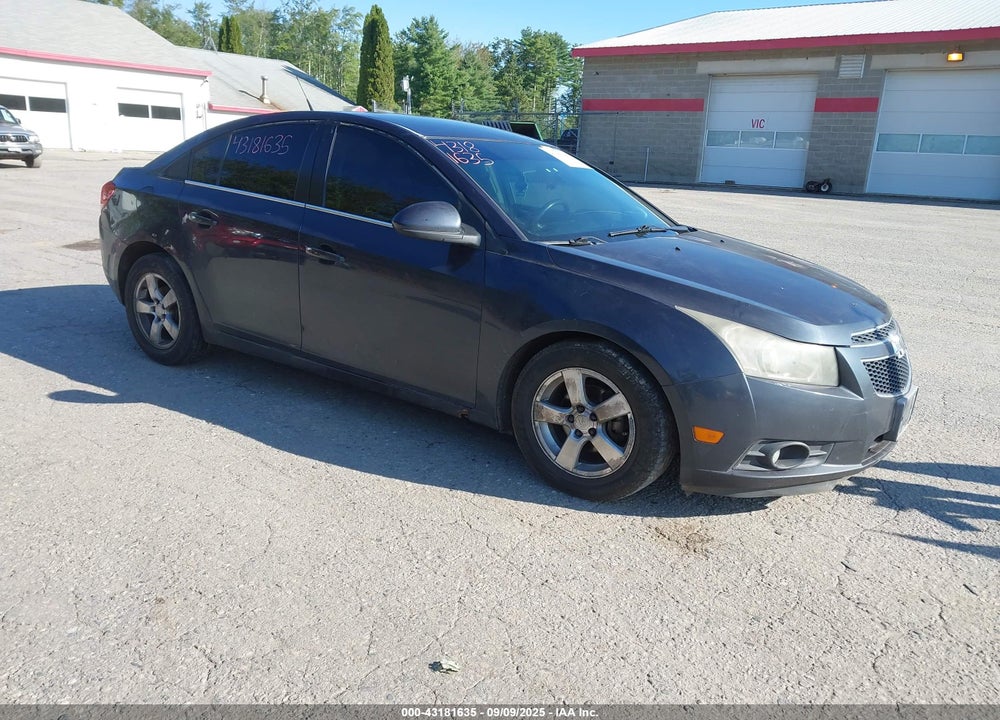 2014 CHEVROLET CRUZE 1LT AUTO VIN: 1G1PC5SB2E7303936