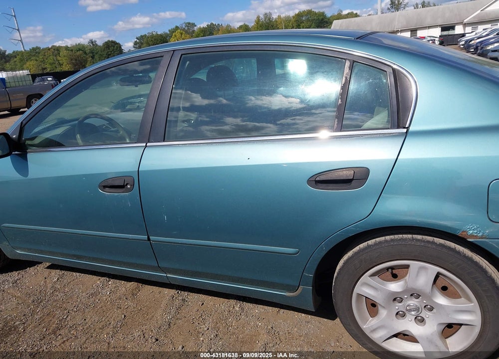 2003 NISSAN ALTIMA 2.5 S VIN: 1N4AL11D13C302845