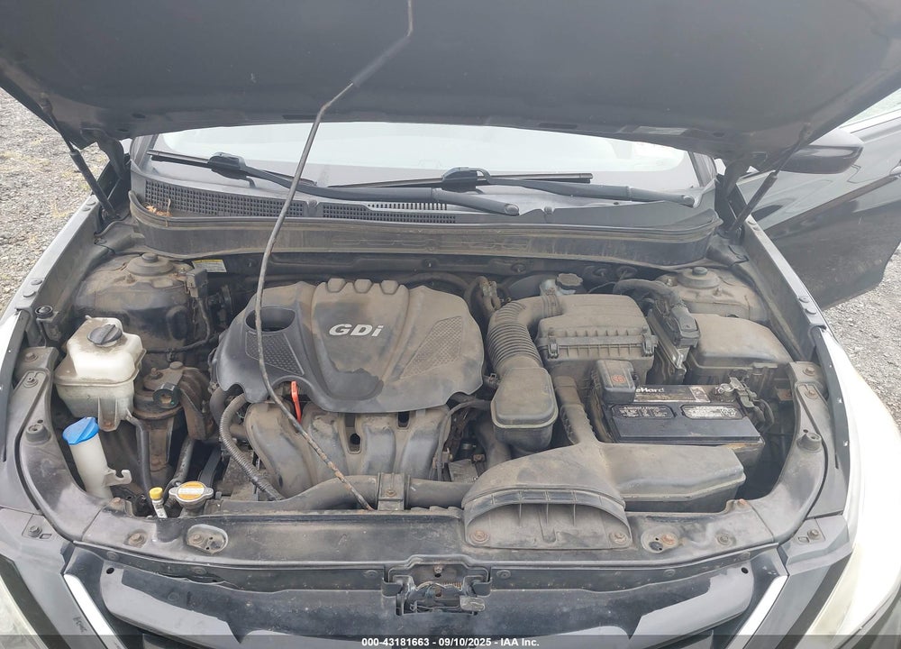 2013 HYUNDAI SONATA VIN: 5NPEB4AC2DH523111
