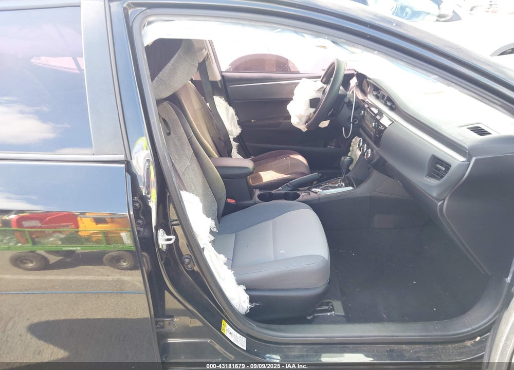 2015 TOYOTA COROLLA VIN: 5YFBURHE0FP341463