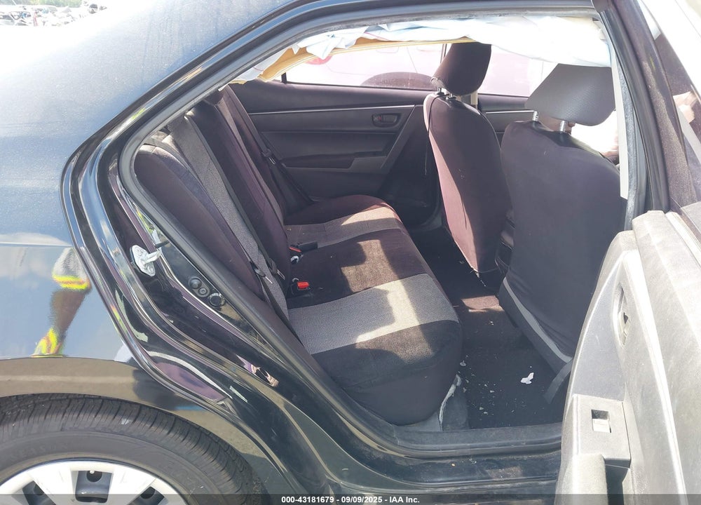 2015 TOYOTA COROLLA VIN: 5YFBURHE0FP341463