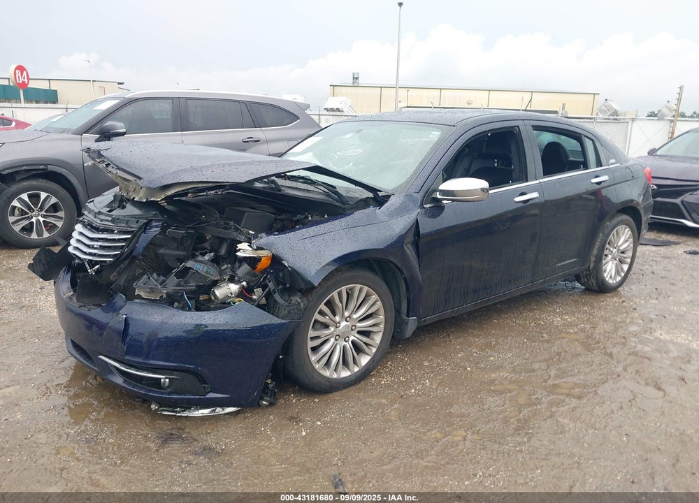 2011 CHRYSLER 200 VIN: 1C3BC2FG7BN594547