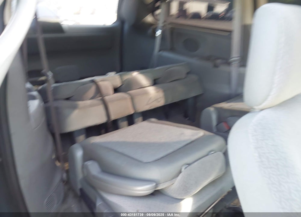 2007 CHRYSLER TOWN & COUNTRY TOURING VIN: 2A8GP54L47R307918