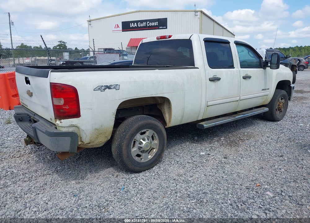 2011 CHEVROLET SILVERADO 2500HD LT VIN: 1GC1KXCG5BF251788