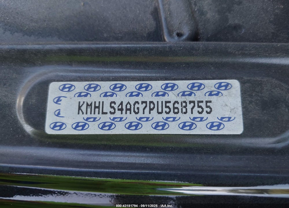 2023 HYUNDAI ELANTRA VIN: KMHLS4AG7PU568755