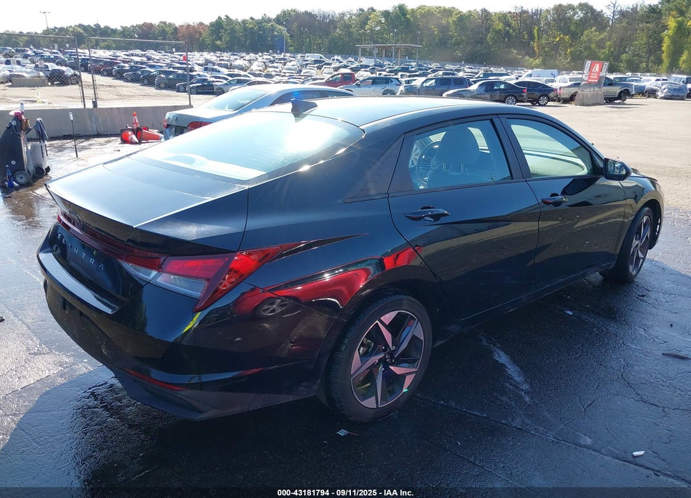 2023 HYUNDAI ELANTRA VIN: KMHLS4AG7PU568755