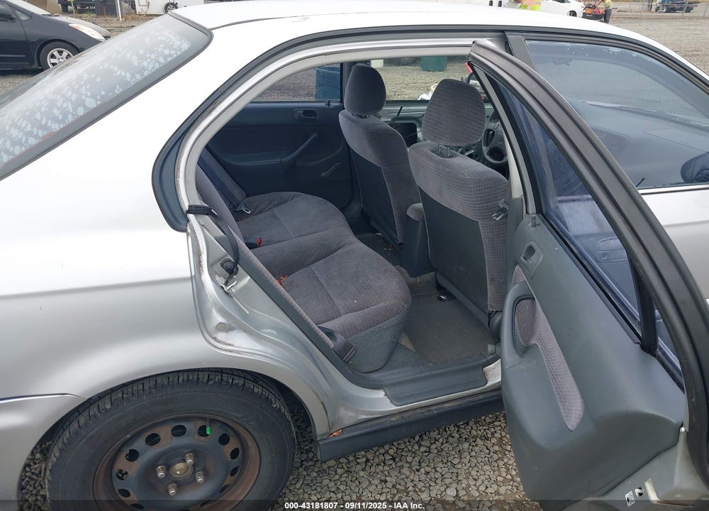 1999 HONDA CIVIC VALUE PACKAGE VIN: 2HGEJ6618XH531265