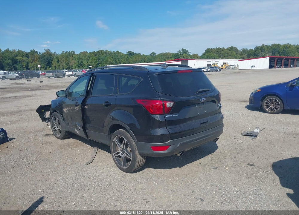 2019 FORD ESCAPE VIN: 1FMCU9HD7KUA91160