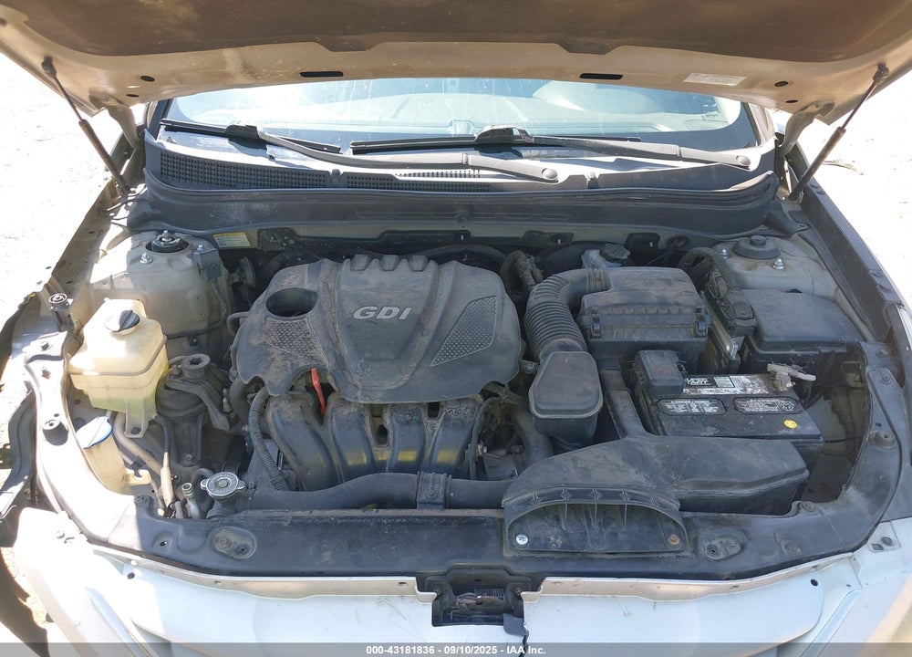 2011 HYUNDAI SONATA VIN: 5NPEB4ACXBH064696