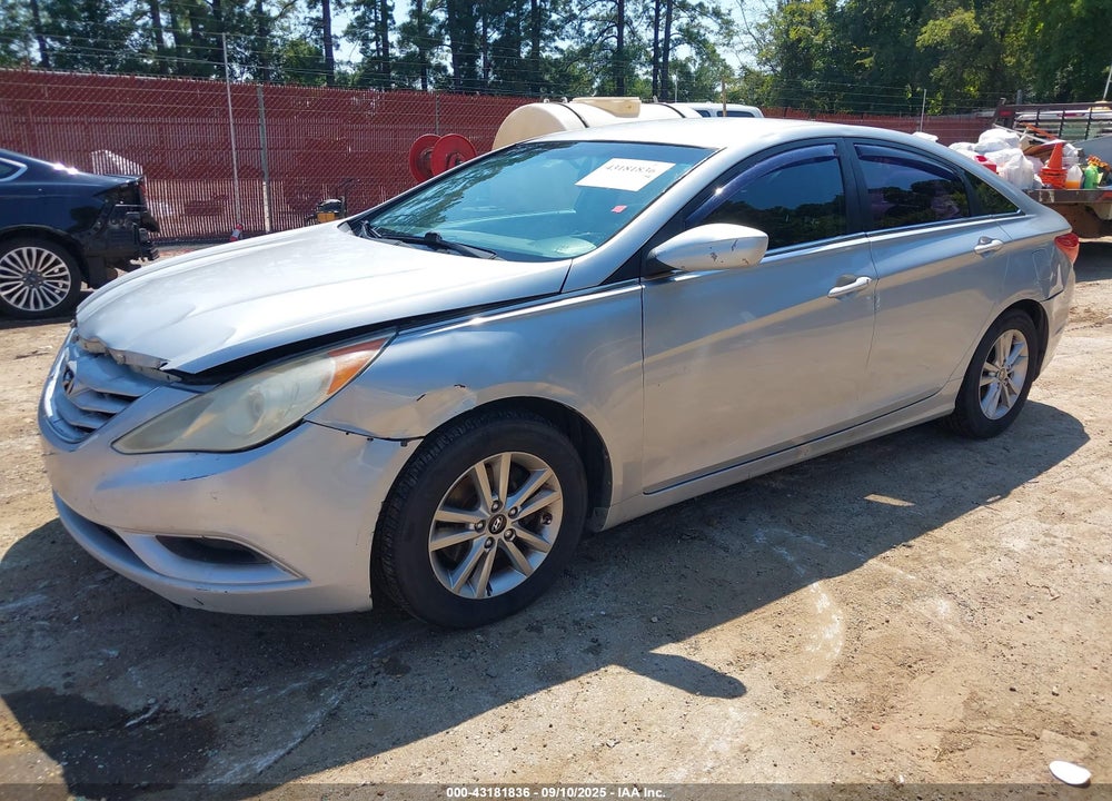2011 HYUNDAI SONATA VIN: 5NPEB4ACXBH064696