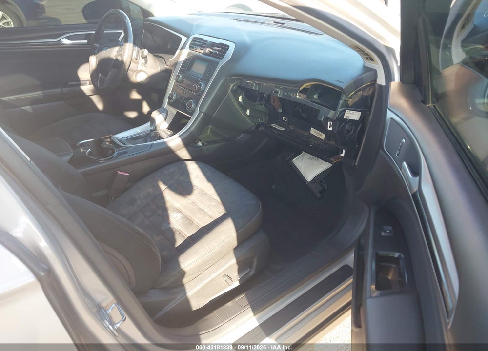 2015 FORD FUSION VIN: 3FA6P0H95FR123543