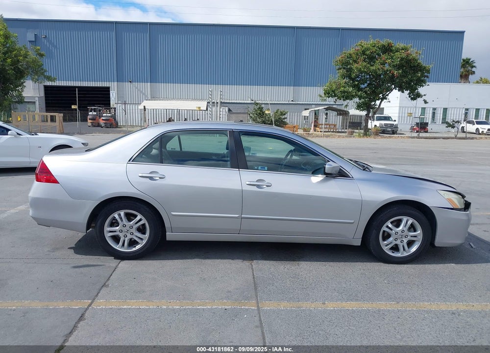 2007 HONDA ACCORD 2.4 EX VIN: 1HGCM557X7A210731