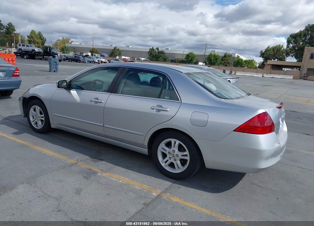 2007 HONDA ACCORD 2.4 EX VIN: 1HGCM557X7A210731