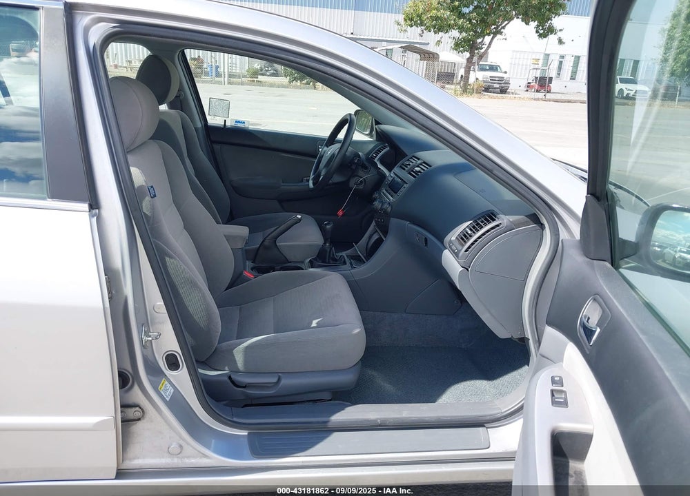 2007 HONDA ACCORD 2.4 EX VIN: 1HGCM557X7A210731