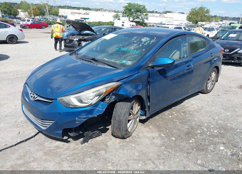 2016 HYUNDAI ELANTRA VIN: KMHDH4AE1GU587061