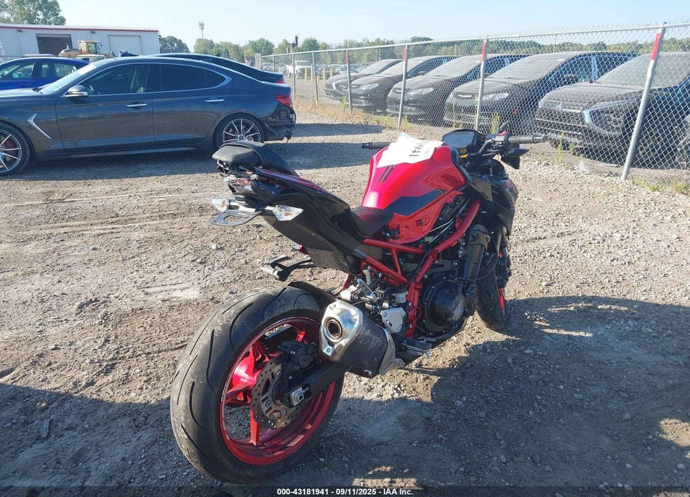 2024 KAWASAKI ZR900 F VIN: ML5ZRDF13RDA72494