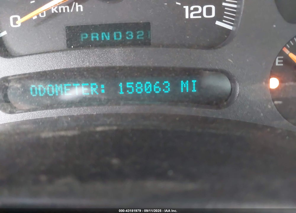 2004 CHEVROLET TAHOE LT VIN: 1GNEK13Z84R179333