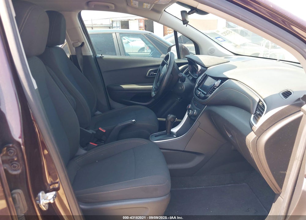 2020 CHEVROLET TRAX VIN: KL7CJKSB5LB352601