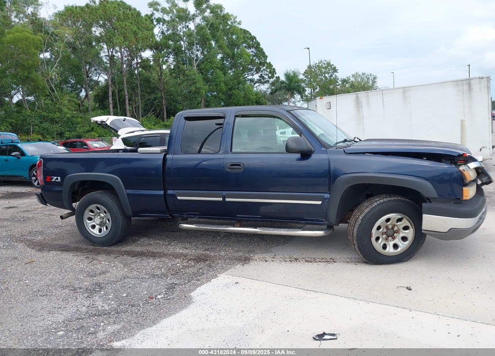2005 CHEVROLET SILVERADO 1500 Z71 VIN: 2GCEK19BX51323204