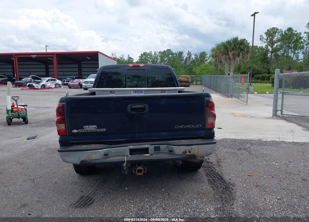 2005 CHEVROLET SILVERADO 1500 Z71 VIN: 2GCEK19BX51323204