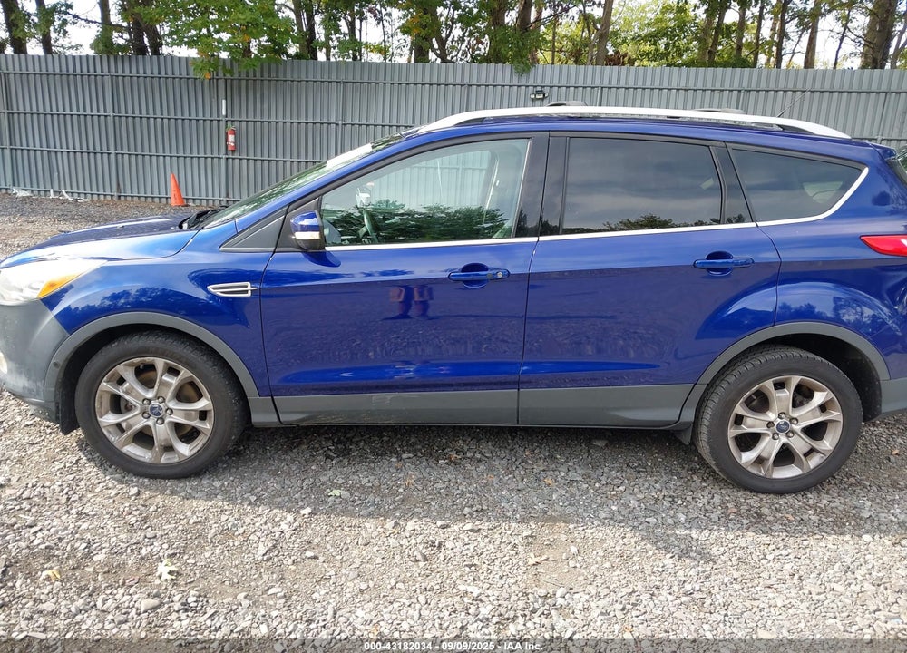 2016 FORD ESCAPE VIN: 1FMCU9J90GUC64305