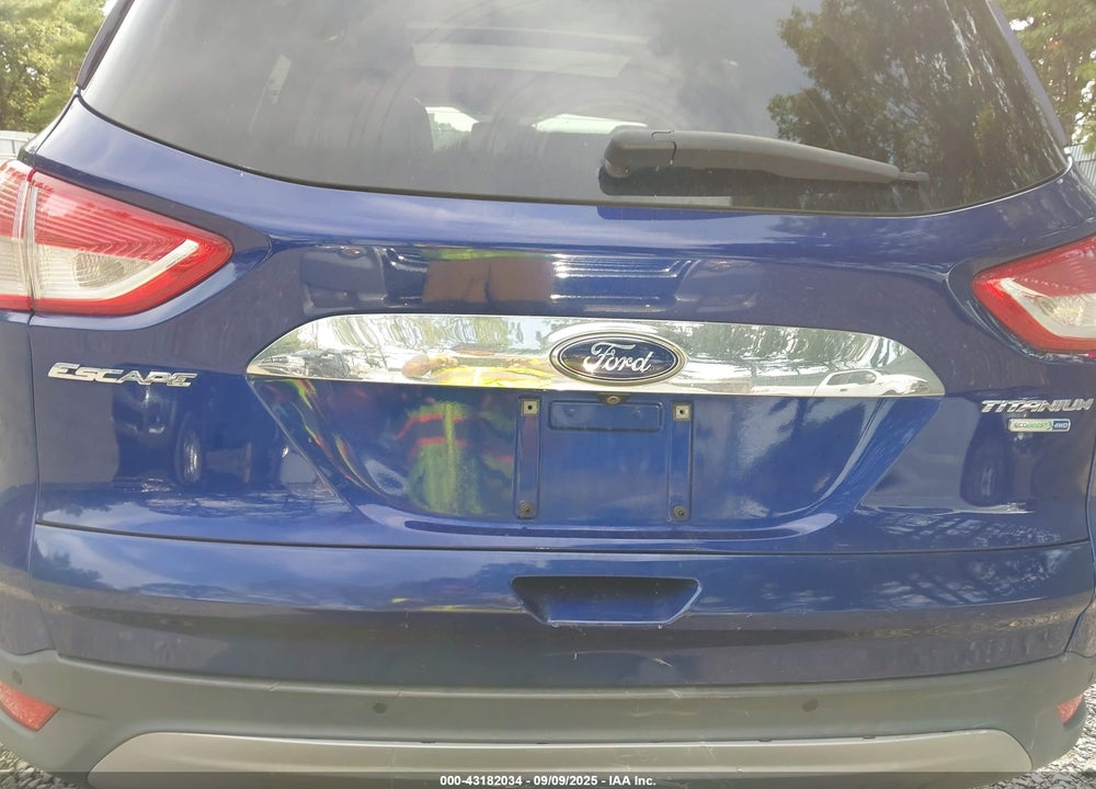 2016 FORD ESCAPE VIN: 1FMCU9J90GUC64305