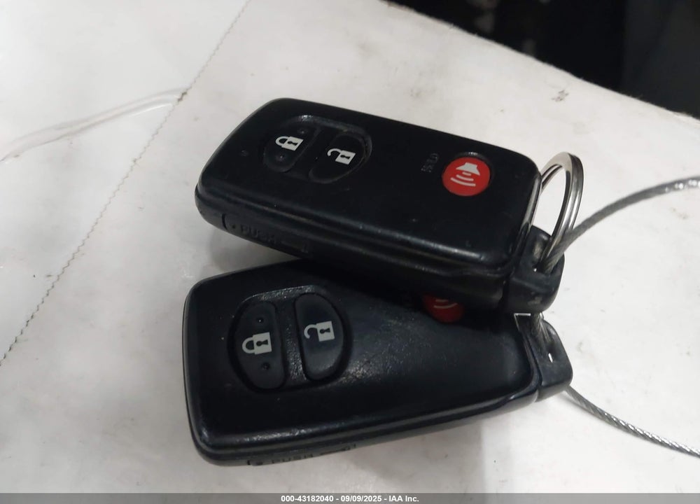 2015 TOYOTA PRIUS VIN: JTDKN3DU5F0482000