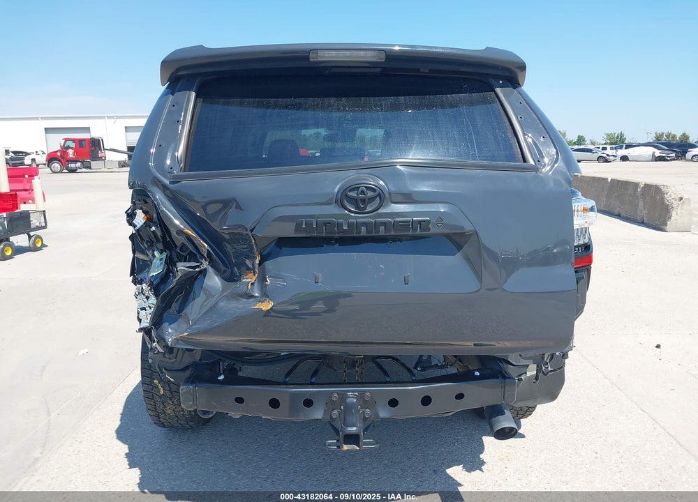 2024 TOYOTA 4RUNNER VIN: JTENU5JRXR6225617