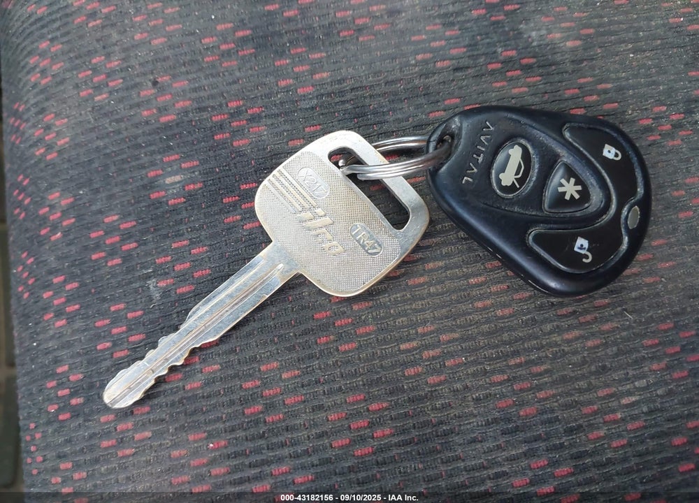 2009 SCION XB VIN: JTLKE50E291097491