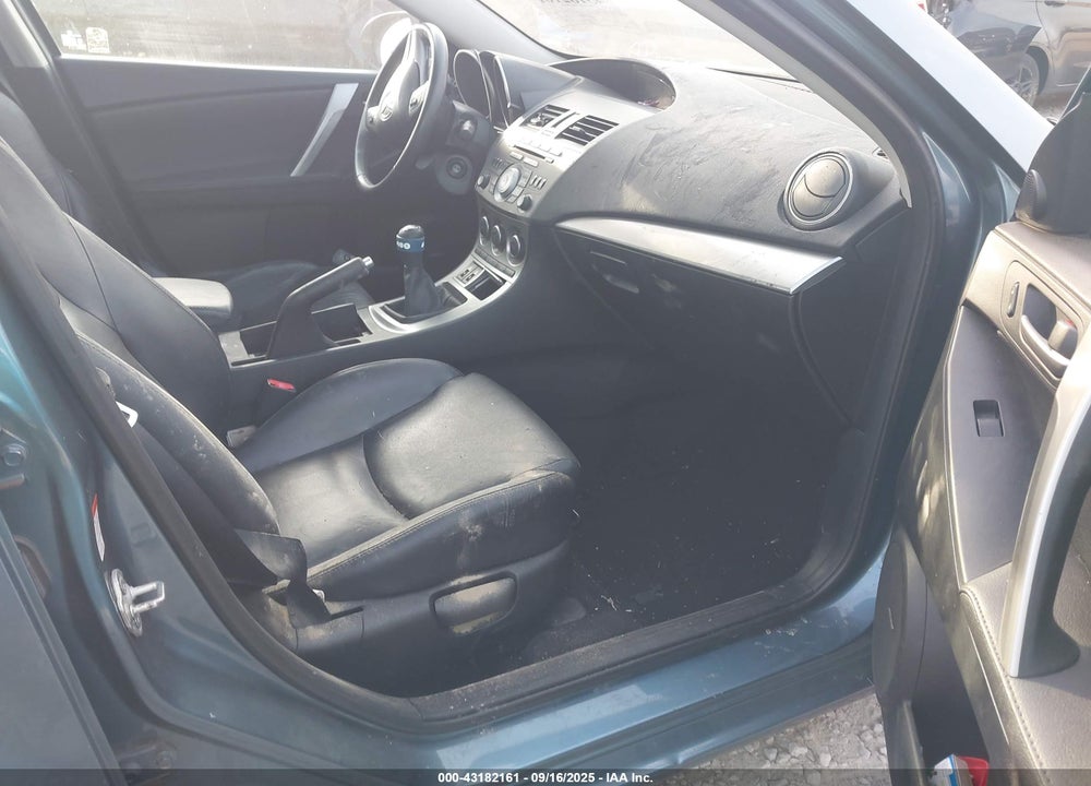 2010 MAZDA 3 VIN: JM1BL1S52A1152923