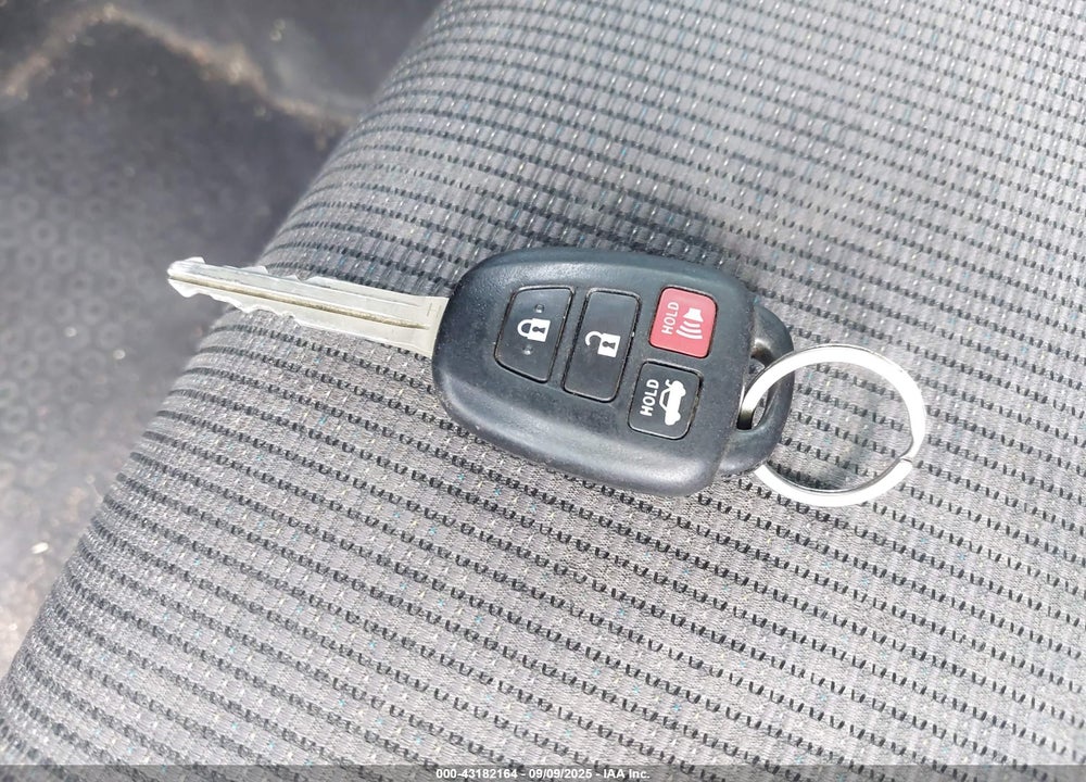 2016 TOYOTA COROLLA S VIN: 5YFBURHE4GP436884