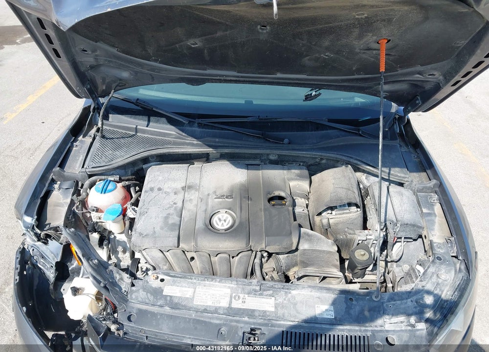2012 VOLKSWAGEN PASSAT VIN: 1VWBH7A32CC086673