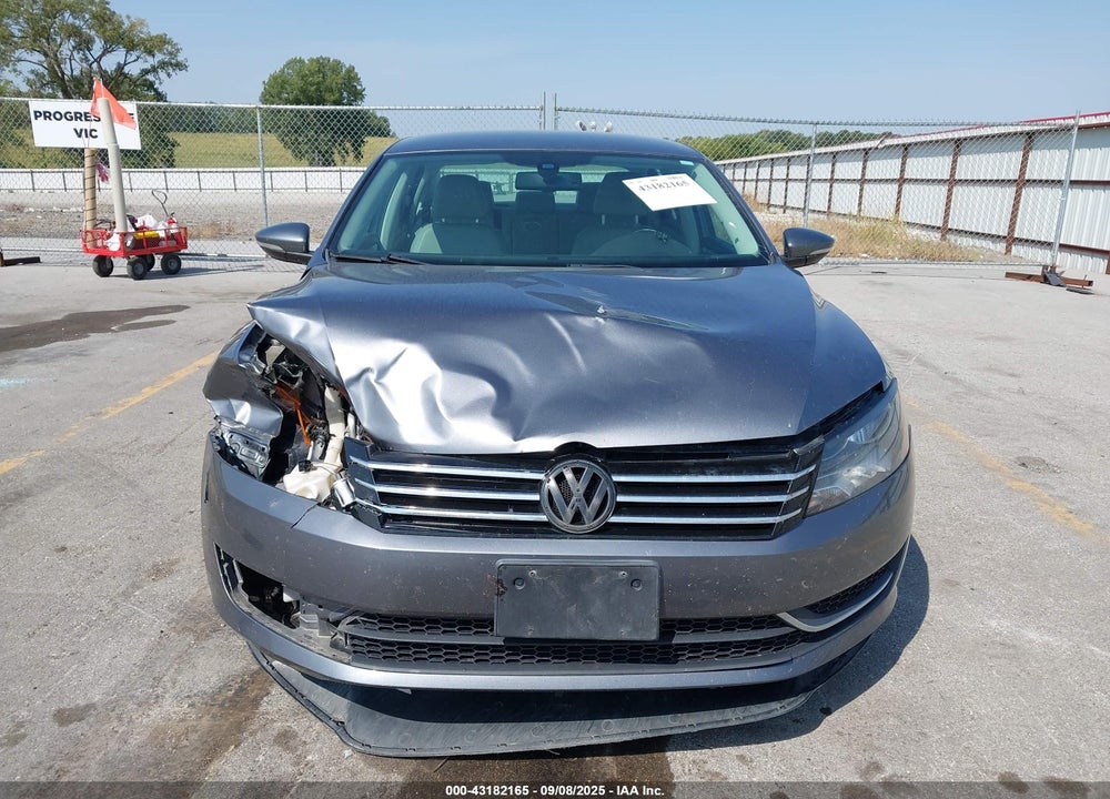 2012 VOLKSWAGEN PASSAT VIN: 1VWBH7A32CC086673